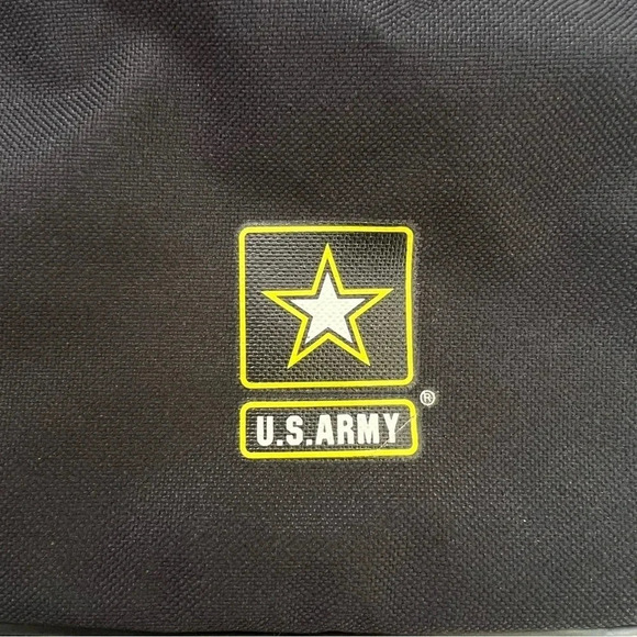 ⭐️🇺🇸 US Army Insulated Lunchbox with pockets and strap. - Picture 2 of 11